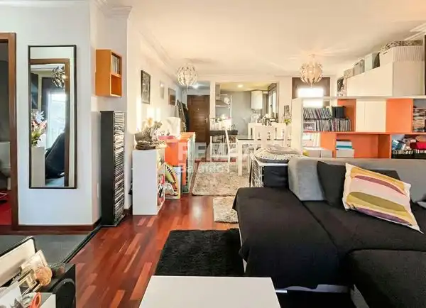 Sala de estar de Piso en venta en Vigo  con Calefacción y Trastero