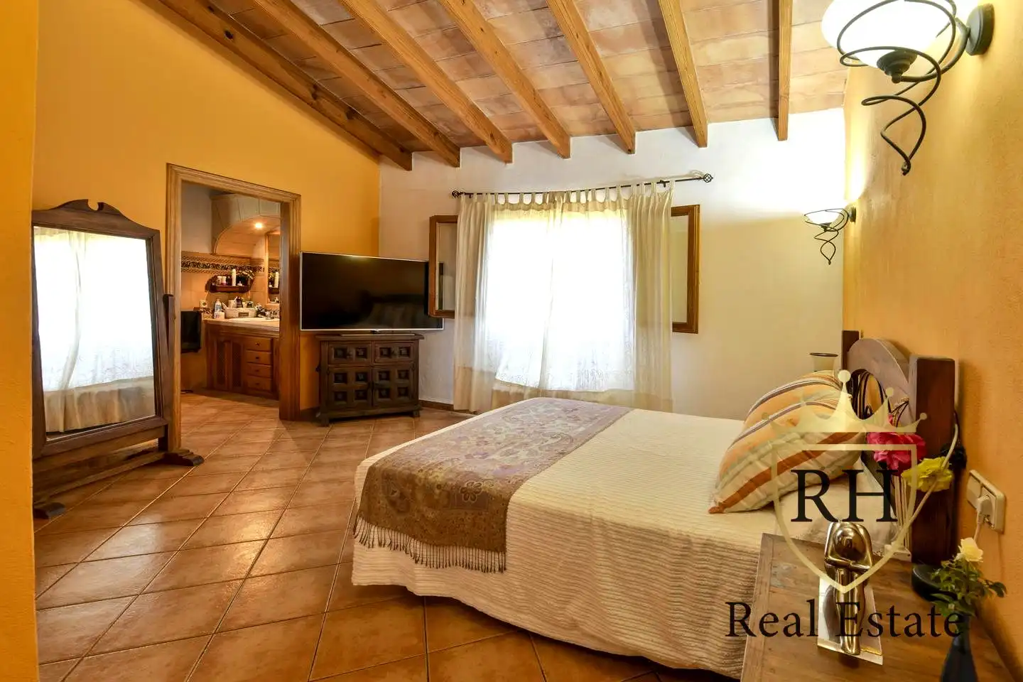 Habitación de Finca rústica en venta en Artà con Jardín privado, Terraza y Trastero
