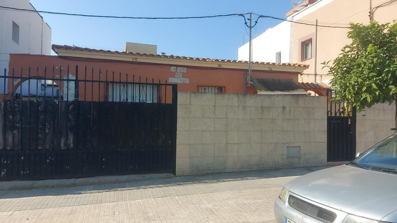 House or chalet for sale in  PILAR DEL, 26