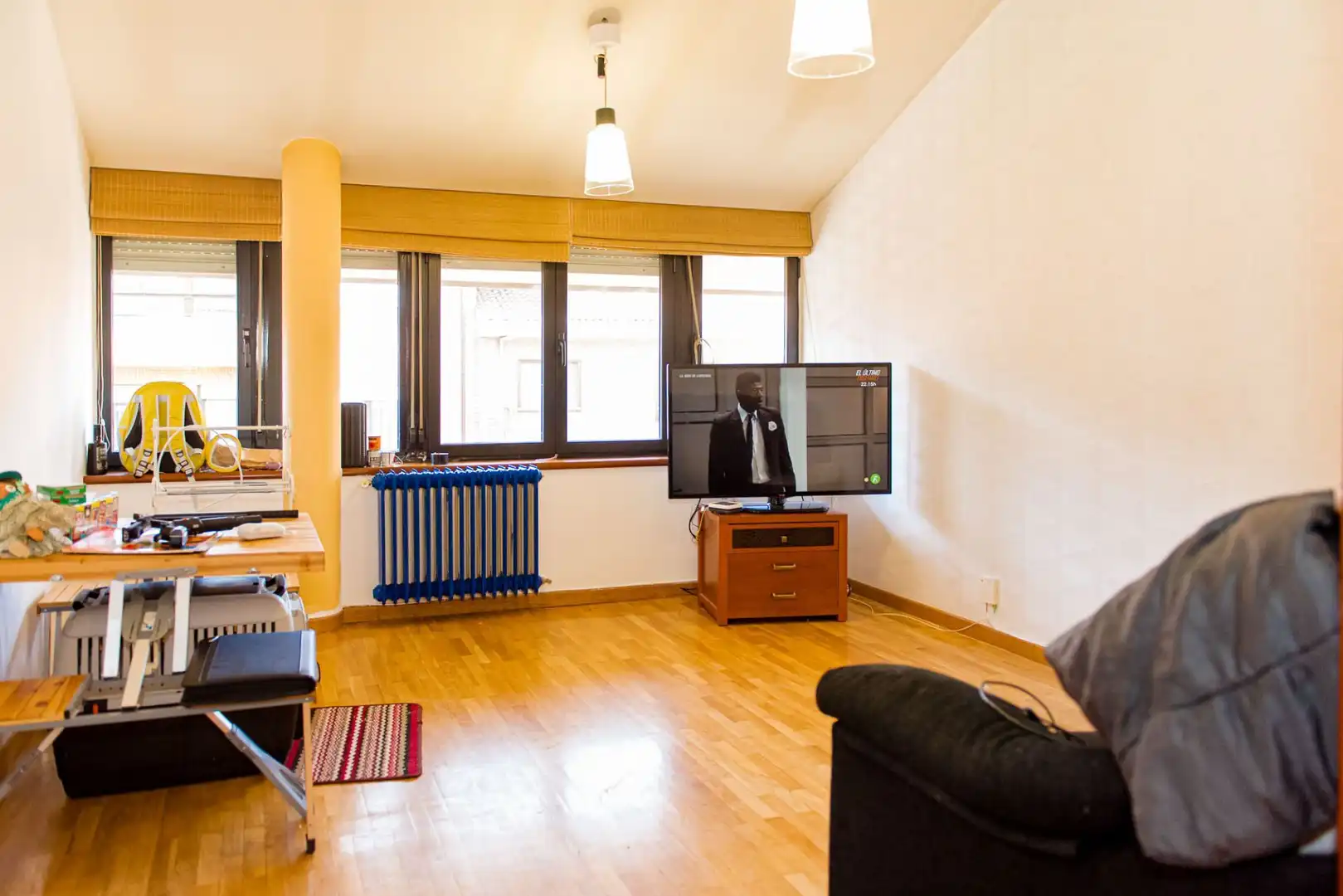 Living room of Flat for sale in Astorga  with Heating, Storage room and Furnished