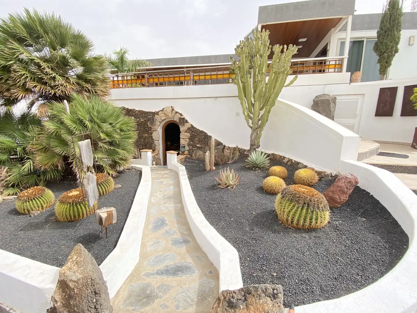 Terrassa de Casa o xalet en venda en Yaiza amb Jardí privat, Terrassa i Piscina