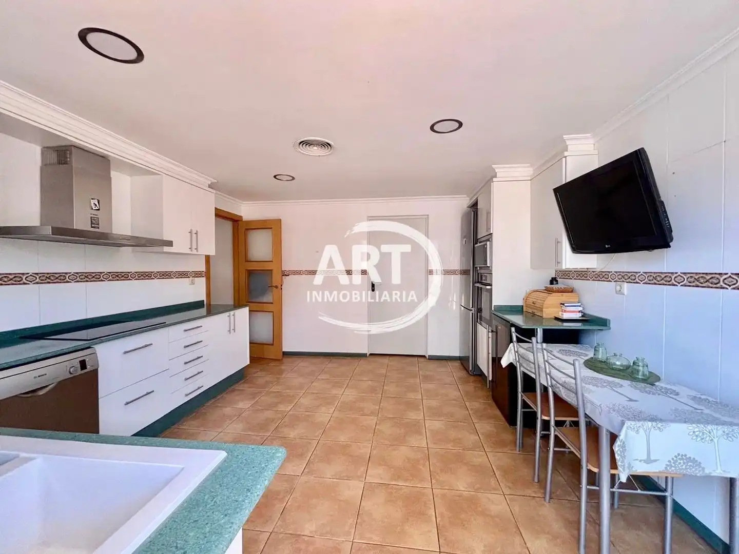 Cocina de Casa o chalet en venta en Bétera con Aire acondicionado, Calefacción y Jardín privado
