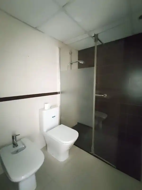 Badezimmer von Maisonette zum Verkauf in Valencia mit Klimaanlage, Heizung und Terrasse