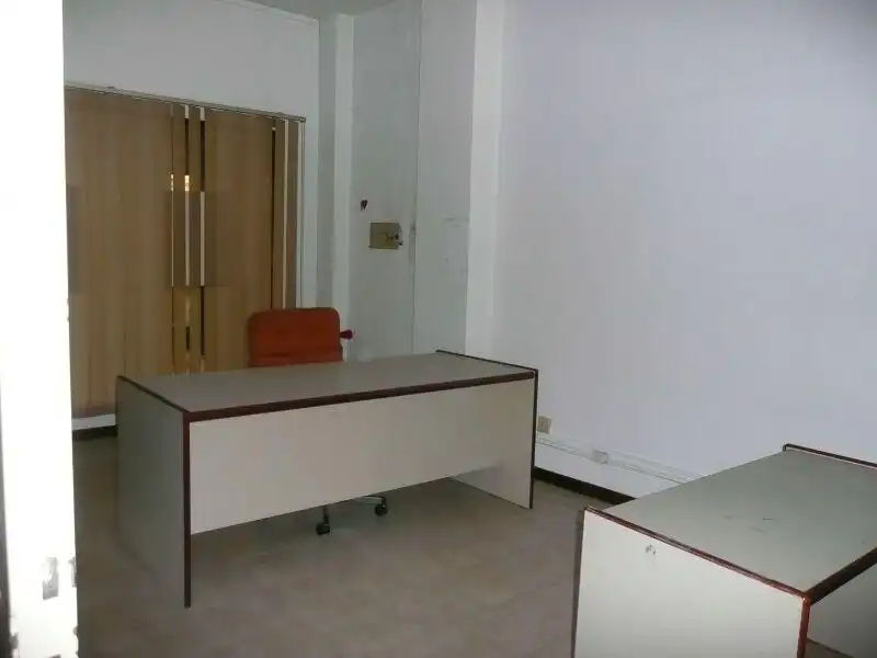Local comercial de lloguer a De Pamplona, imagen 3