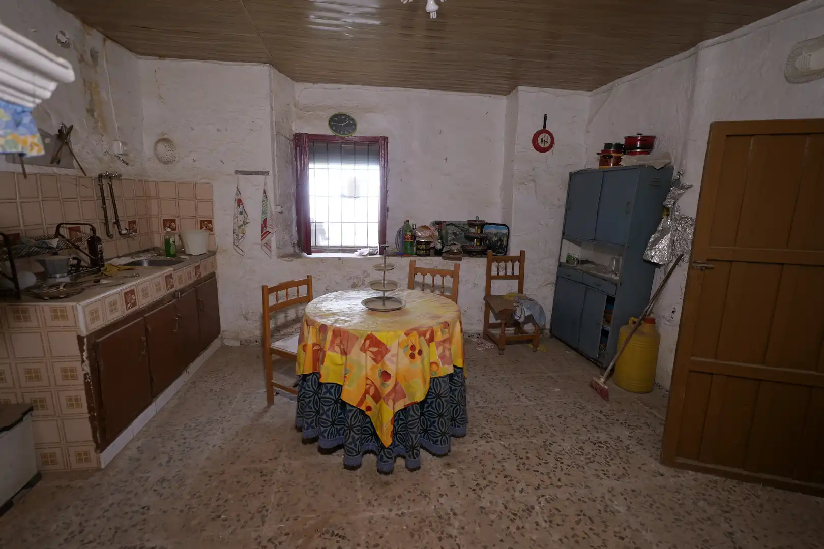 Cocina de Casa adosada en venta en Turón con Jardín privado