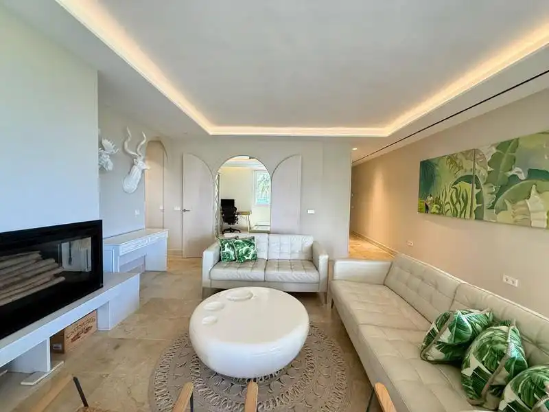Living room of Ground floor for rent in Marbella  with Air Conditioner, Heating and Terrace