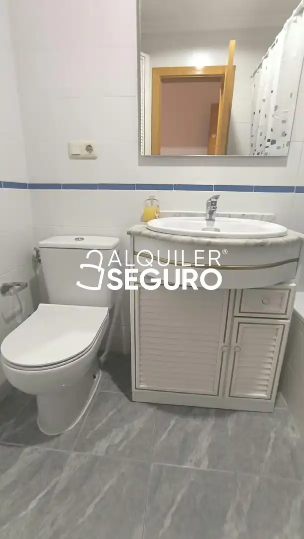 Flat with lift to rent in Ciencias, imagen 7