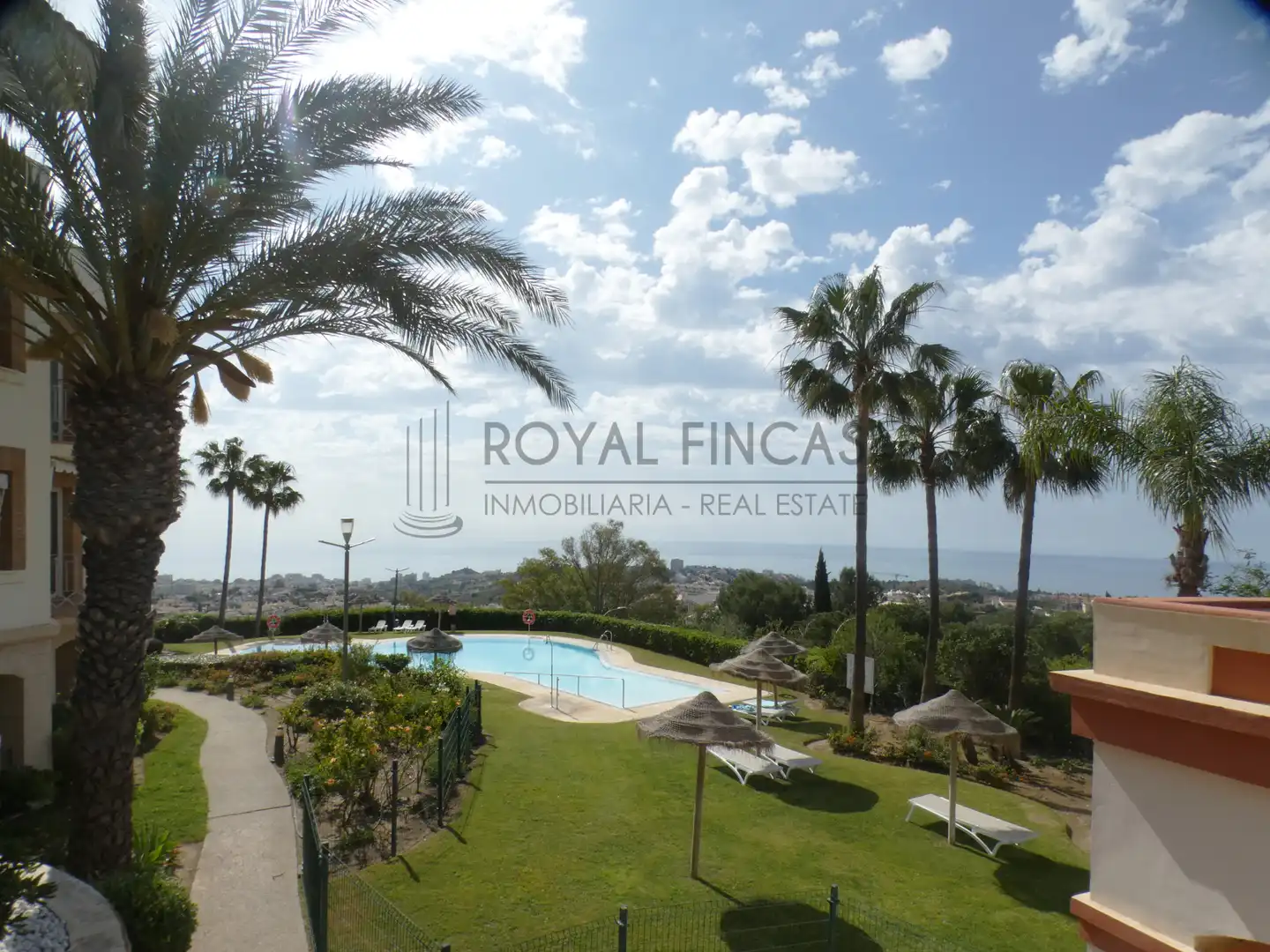 Vista exterior de Pis en venda en Benalmádena amb Aire condicionat, Terrassa i Traster
