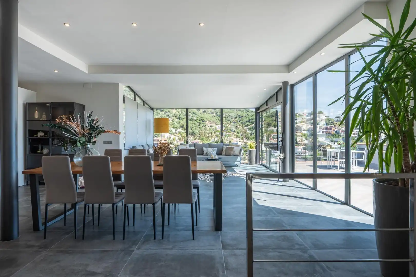 Esszimmer von Haus oder Chalet zum Verkauf in Alella mit Klimaanlage, Heizung und Privatgarten