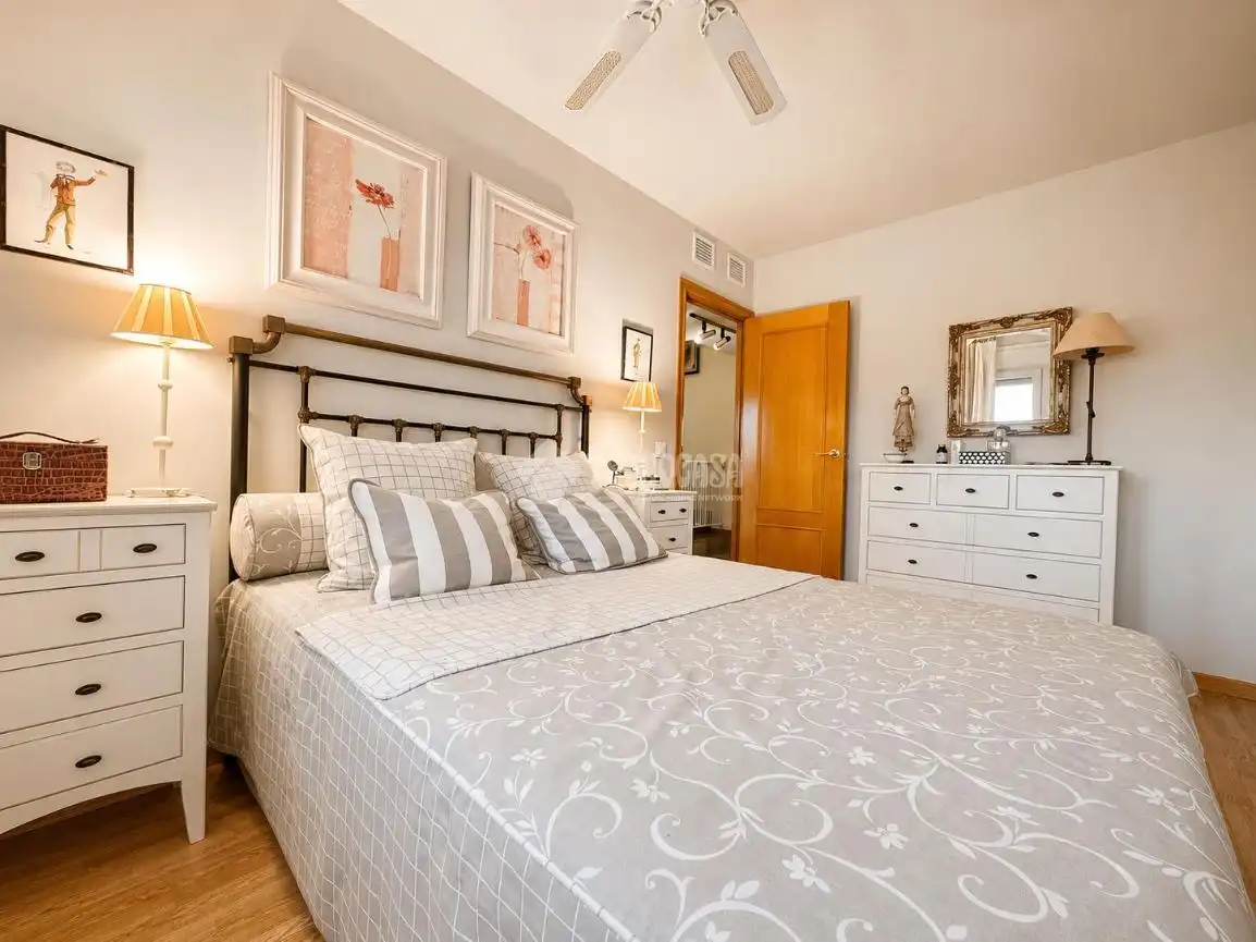 Habitación de Piso en venta en Alcalá de Henares con Aire acondicionado, Calefacción y Terraza