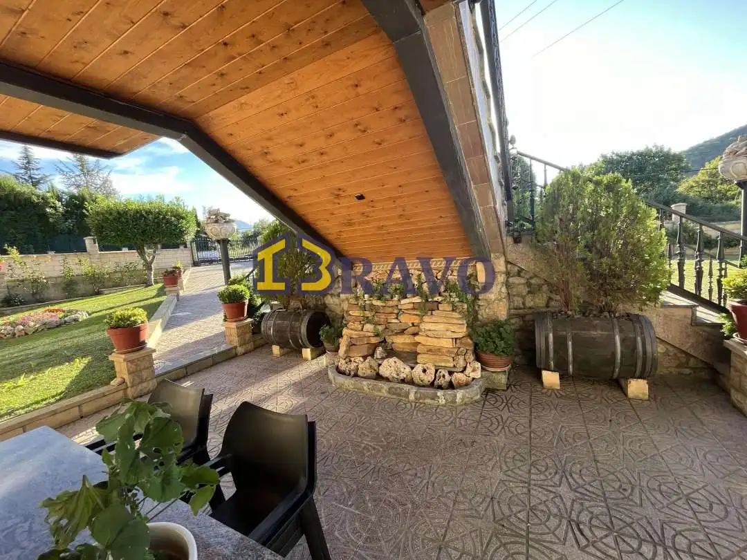 Terraza de Casa o chalet en venta en Valle de Mena con Calefacción, Jardín privado y Terraza