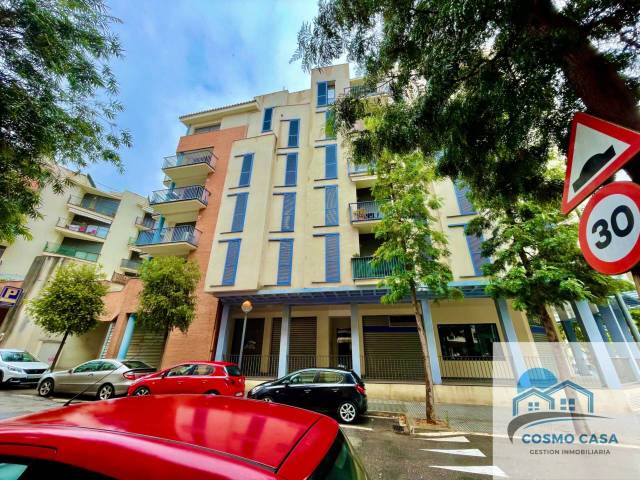 Local comercial en Alquiler en Baix Camp en Casc Antic - Nou Cambrils