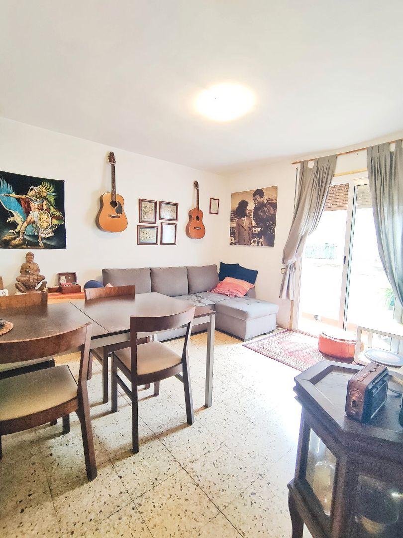 Sala d'estar de Pis en venda en  Barcelona Capital amb Balcó
