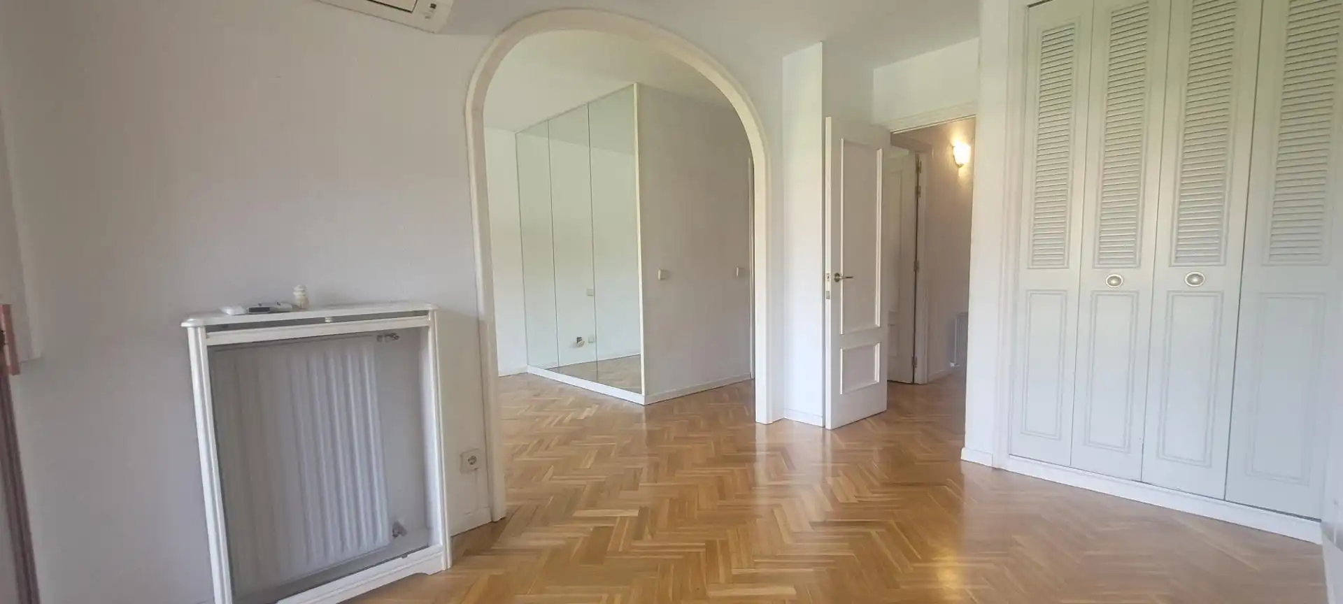 Casa adosada de lloguer en Majadahonda amb Calefacció, Jardí privat i Parquet