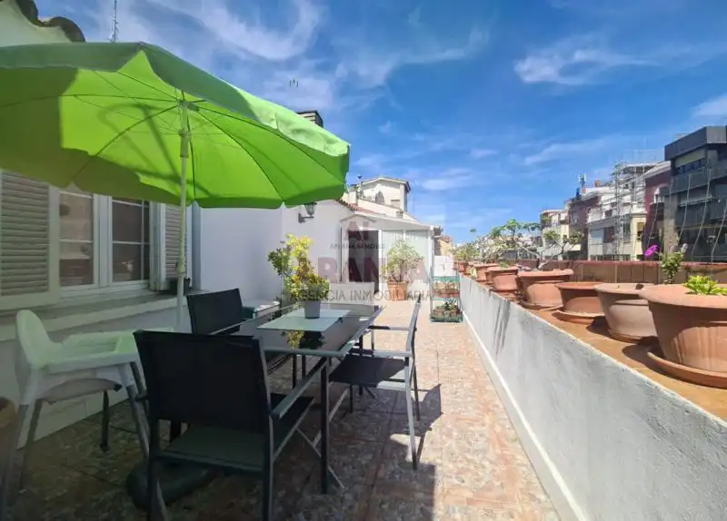 Terraza de Ático en venta en Zaragoza con Calefacción y Terraza