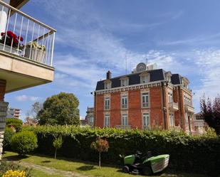 Exterior view of Flat for sale in Castro-Urdiales  with Private garden and Terrace