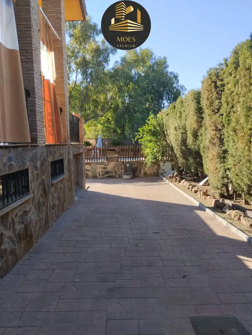 Terrace of Houses for sale in Linares  with Air Conditioner, Heating and Terrace