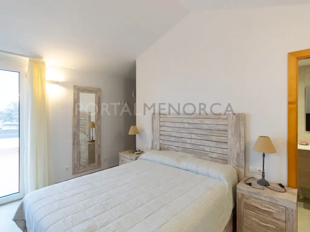 Dormitori de Casa o xalet en venda en Sant Lluís amb Terrassa i Piscina