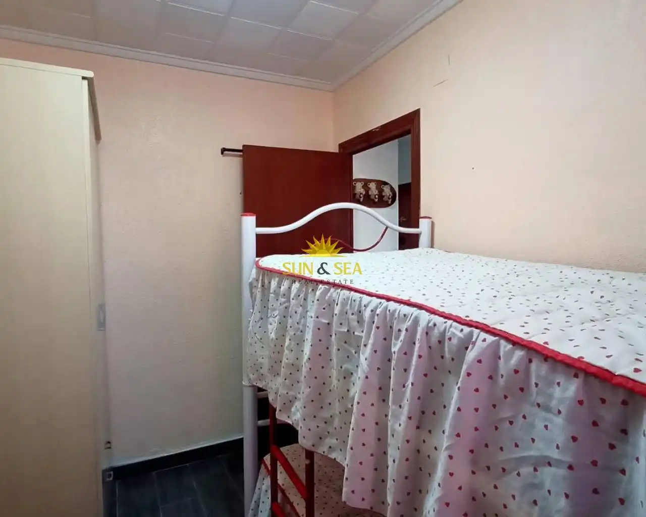 Dormitori de Casa o xalet de lloguer en Pilar de la Horadada amb Aire condicionat, Calefacció i Moblat
