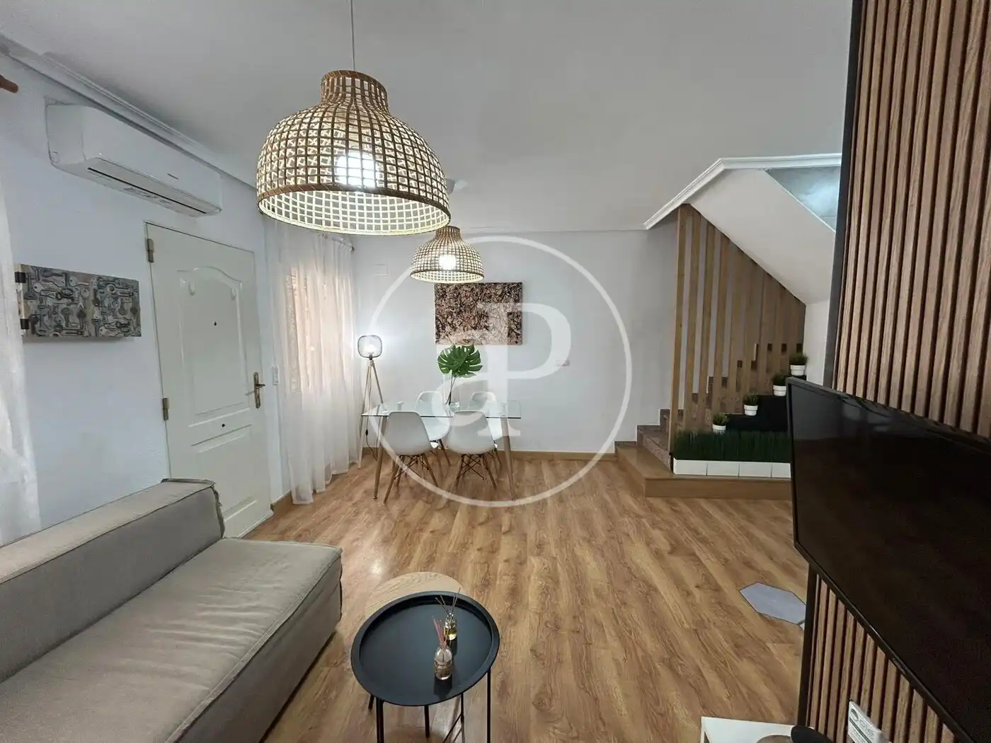 Sala d'estar de Casa adosada en venda en Orihuela amb Aire condicionat, Calefacció i Terrassa