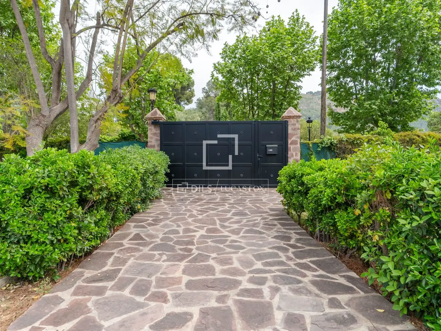 Vista exterior de Casa o xalet de lloguer en Náquera amb Aire condicionat, Calefacció i Jardí privat