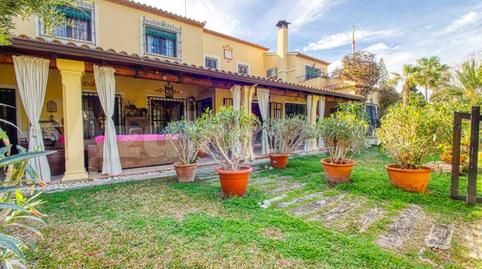 Foto 3 de Casa o xalet en venda a Calle Chopo, Vistahermosa, Alicante