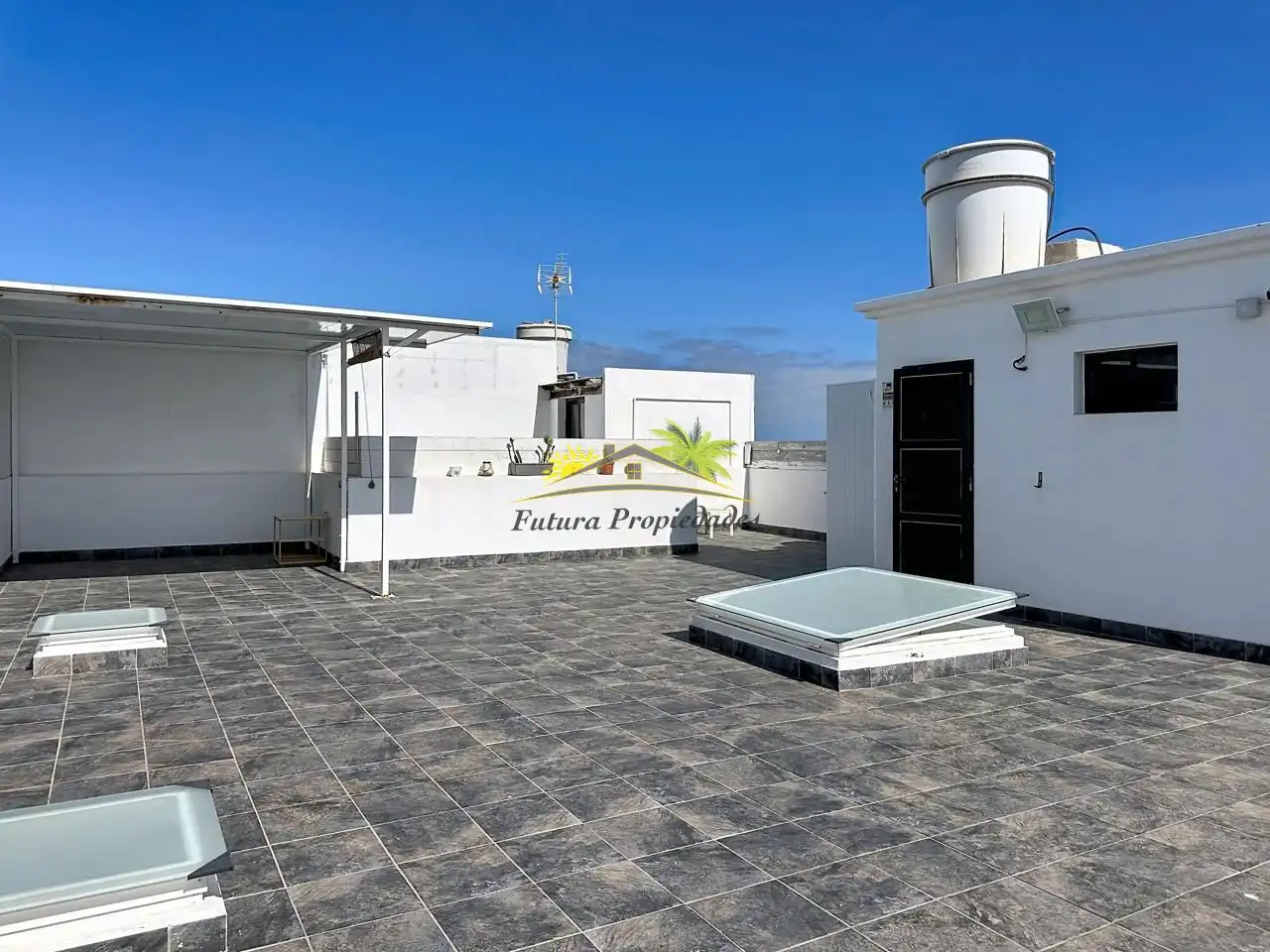 Terrassa de Casa o xalet en venda en Arrecife amb Terrassa