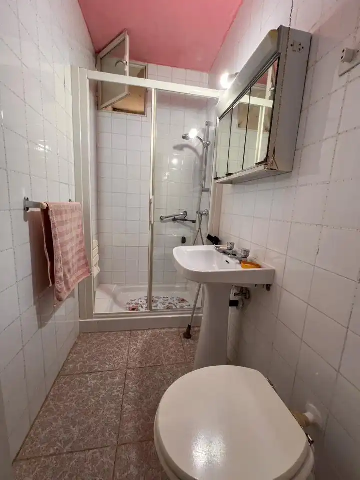 Bany de Pis en venda en Torrejón de Ardoz amb Calefacció, Terrassa i Balcó