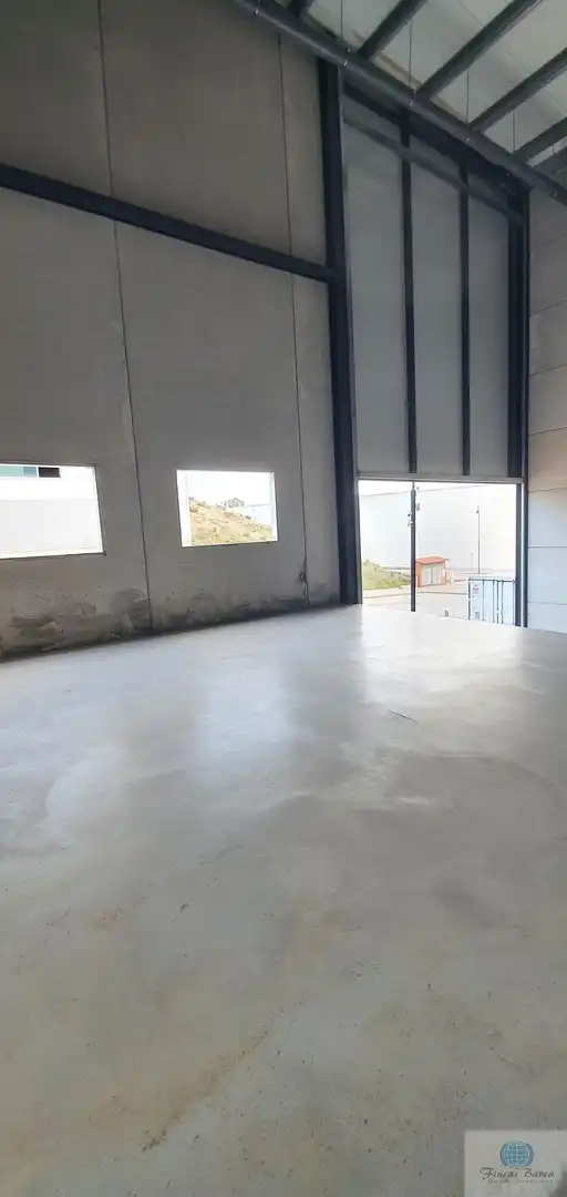Fabrikhallen zur Miete in Mijas