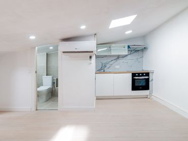 Flat for sale in Calle de María Martínez