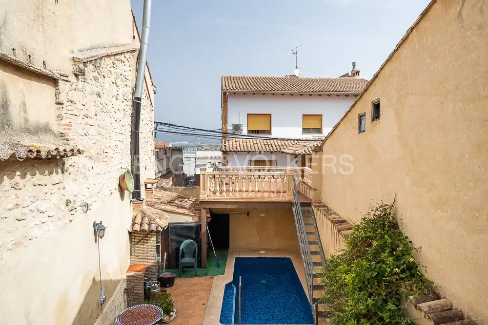 Vista exterior de Casa o chalet en venta en El Palomar con Aire acondicionado, Calefacción y Terraza