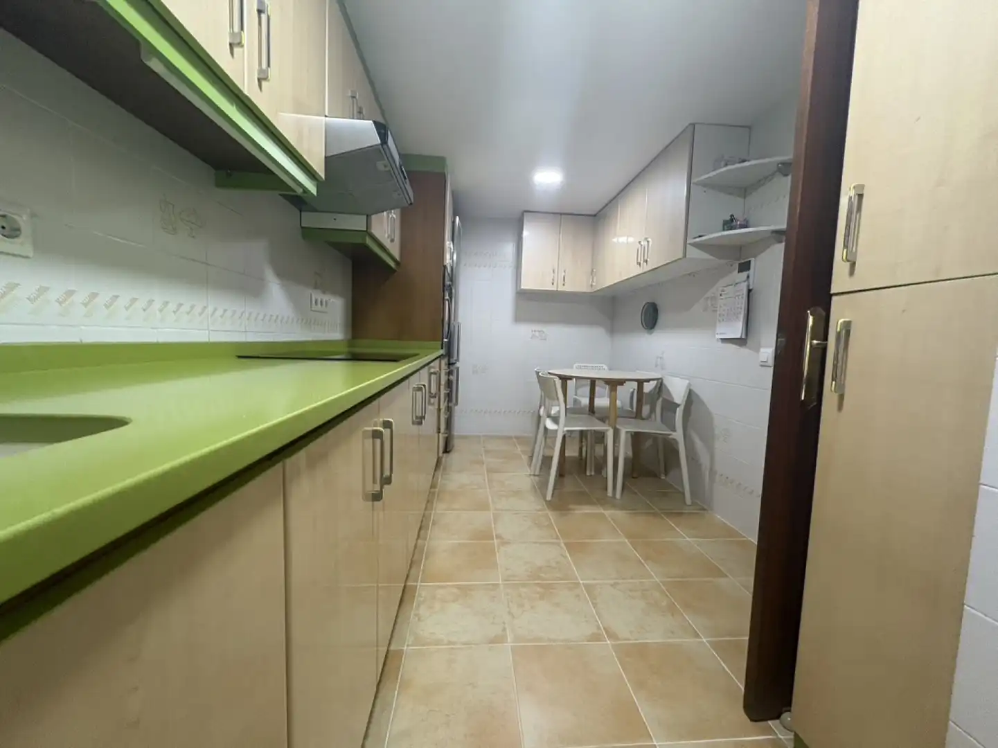 Küche von Wohnung zum Verkauf in Valencia mit Heizung, Abstellraum und Balkon