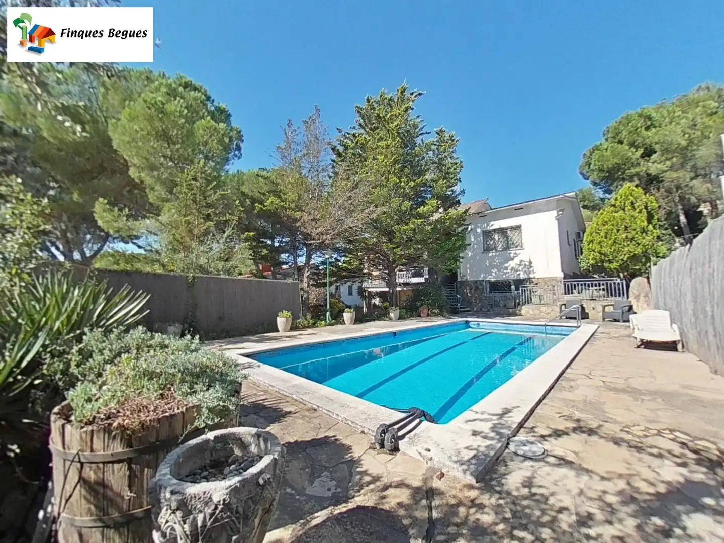 Detached house with pool for sale in Begues, imagen 4