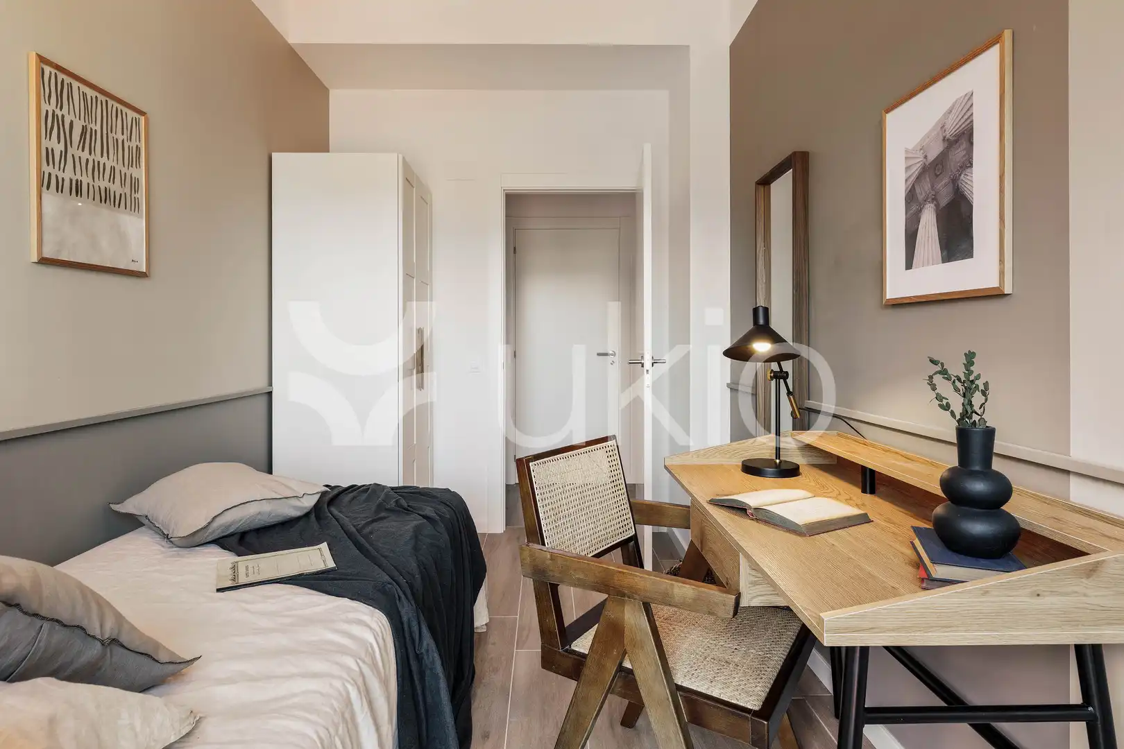 Habitación de Apartamento de alquiler en Barcelona con Aire acondicionado, Calefacción y Amueblado