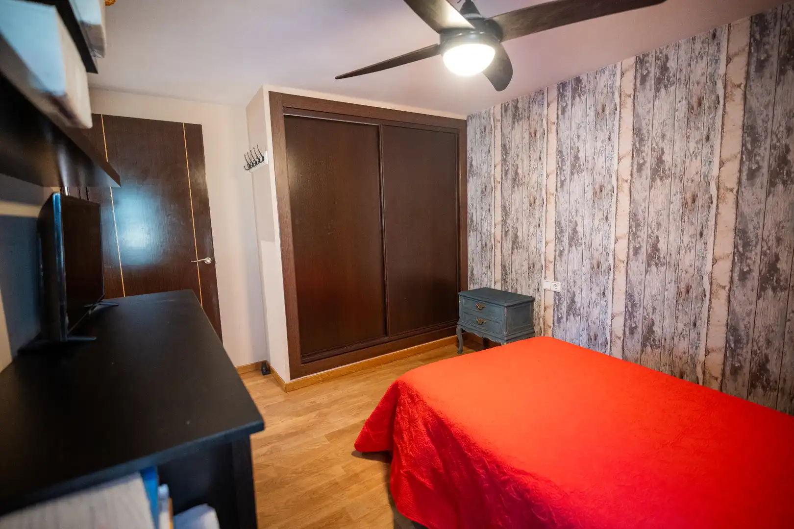 Dormitori de Casa o xalet en venda en Cabanillas de la Sierra amb Jardí privat i Terrassa