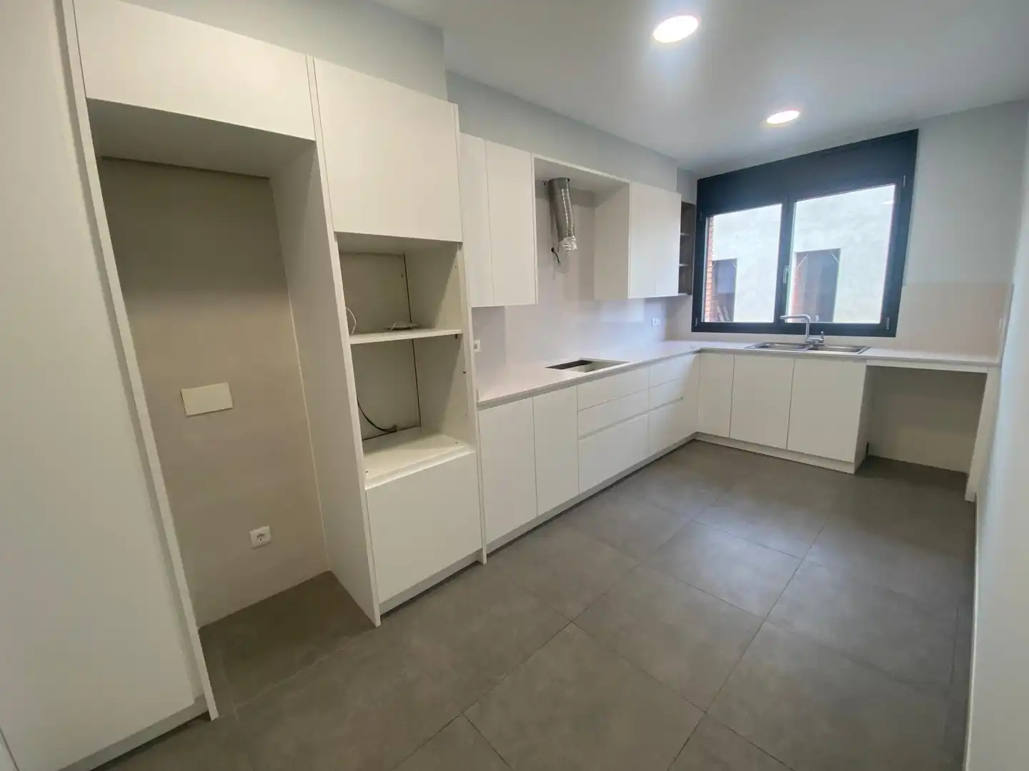 Cocina de Casa adosada en venta en Vic con Calefacción, Jardín privado y Terraza