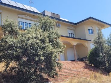 Villa con giardino in vendita a Calle del Espino 5