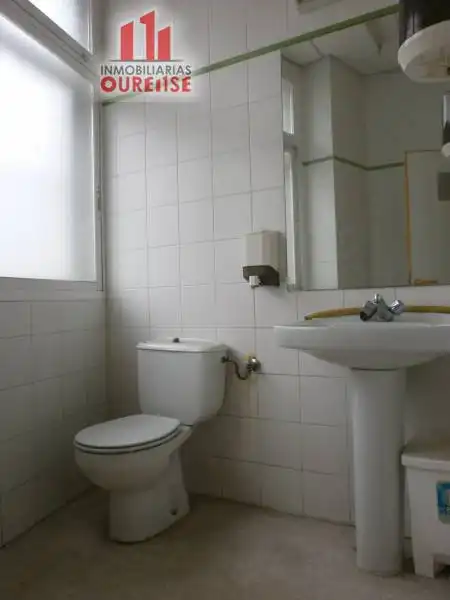 Industriegebäude zur Miete in San Cibrao das Viñas, imagen 14