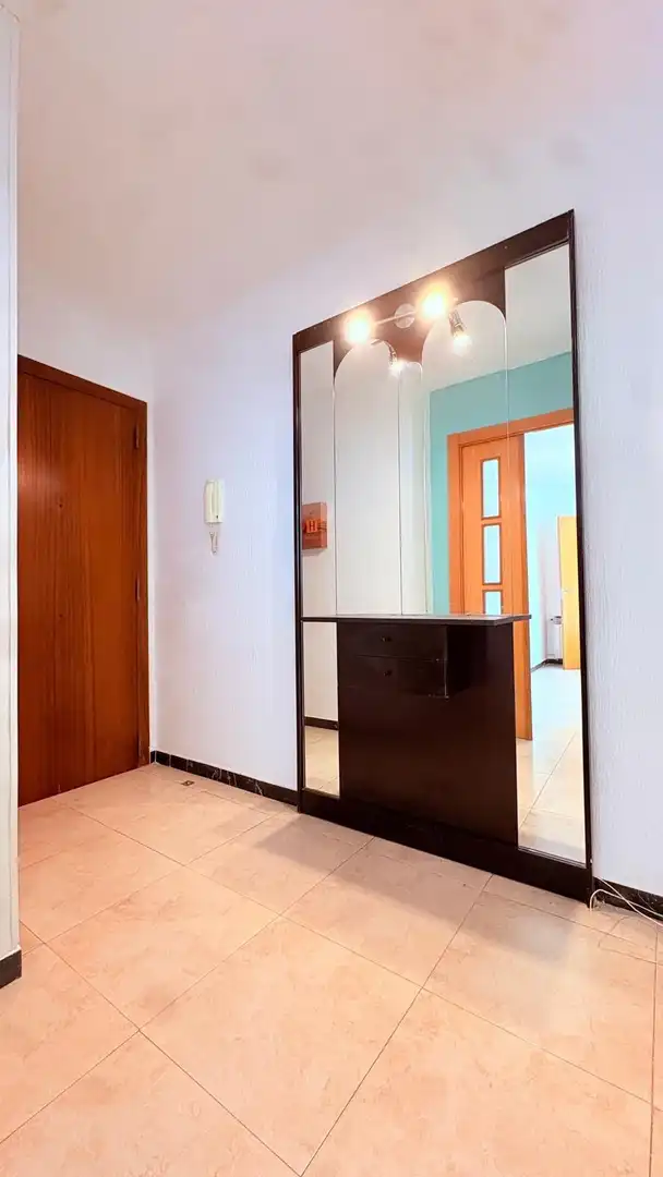 Piso en venta en Castellar del Vallès con Calefacción y Terraza