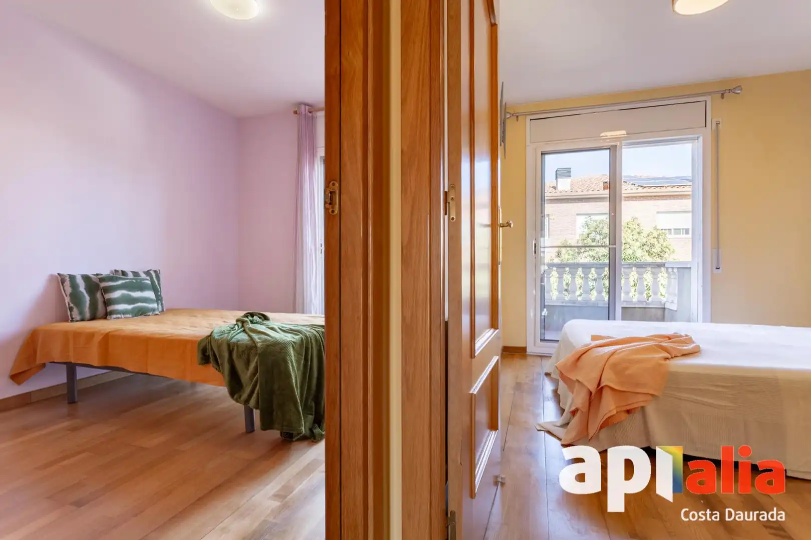 Habitación de Casa adosada en venta en Cambrils con Calefacción, Jardín privado y Terraza