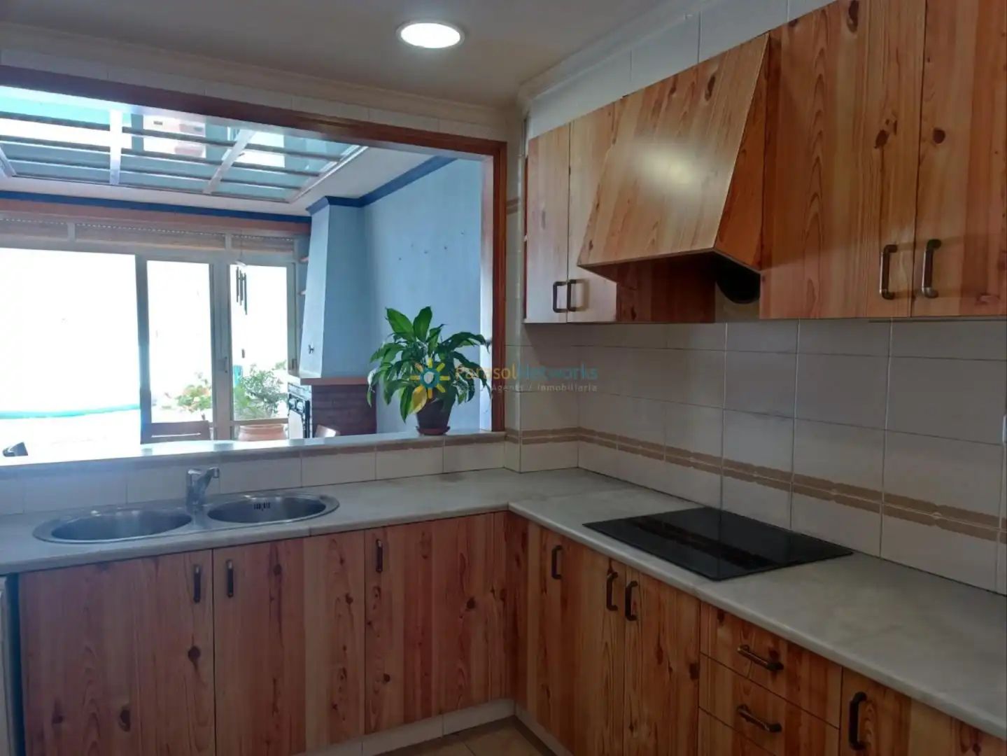 Cocina de Casa adosada en venta en Oliva con Calefacción, Terraza y Trastero