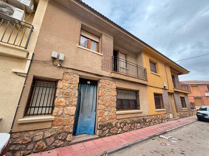 Exterior view of Single-family semi-detached for sale in Corral de Almaguer  with Balcony