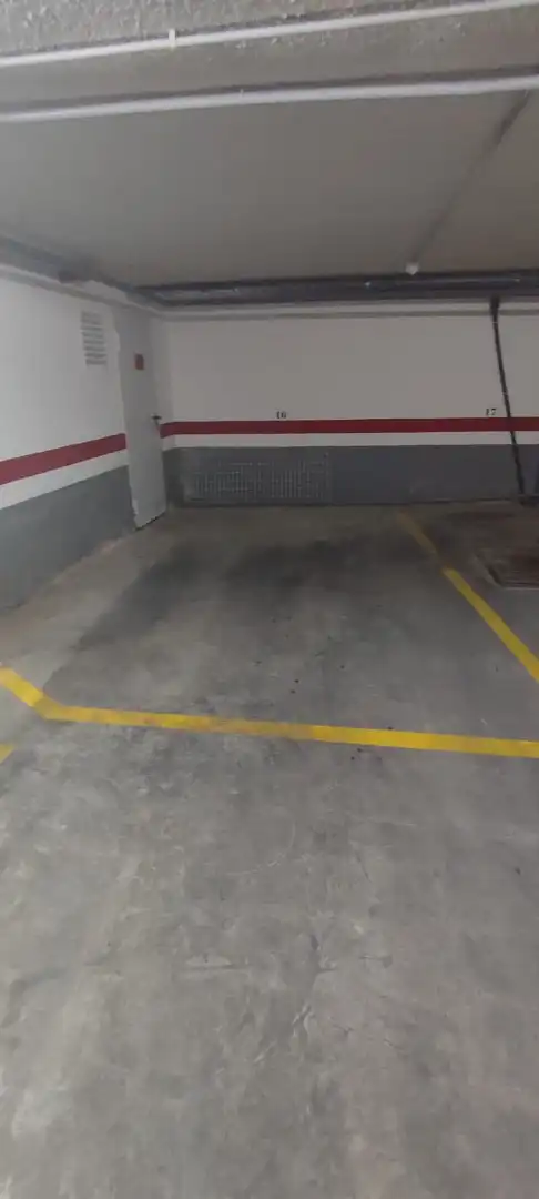 Parkplatz von Garage zum Verkauf in Benicarló