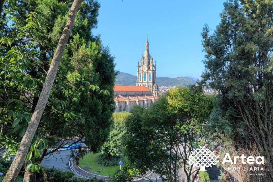 Vista exterior de Piso en venta en Bilbao  con Calefacción, Terraza y Trastero