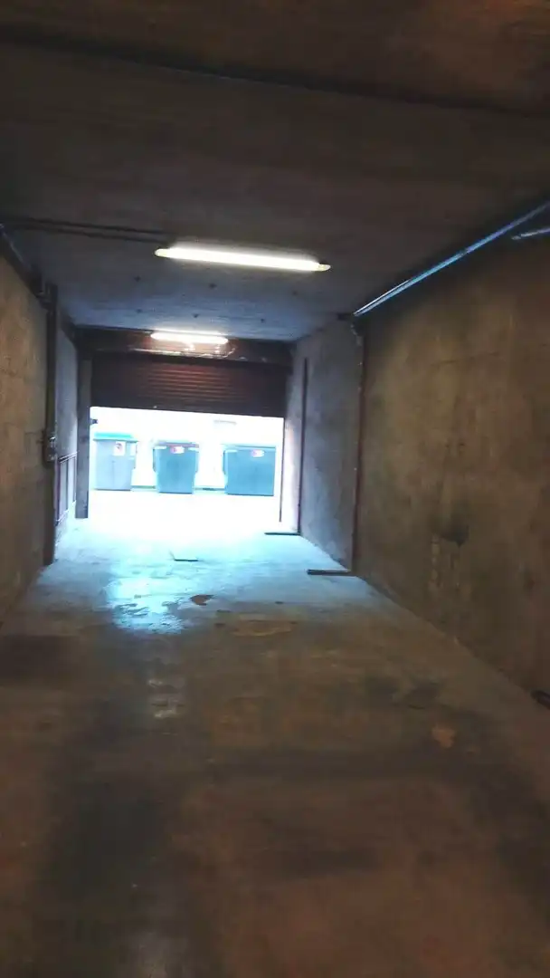 Geschaftsraum zum Verkauf in Girona
