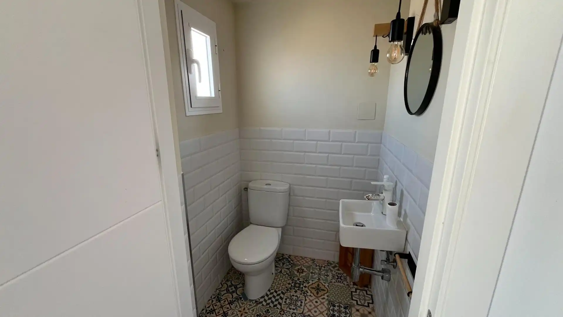 Flat for rent in Calle del Avión Cuatro Vientos, Parque María Luisa -Giralda Sur