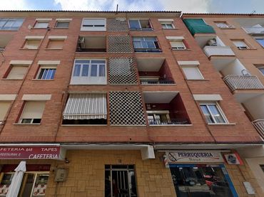 Pis amb balcó en venda a Estruch - Eixample
