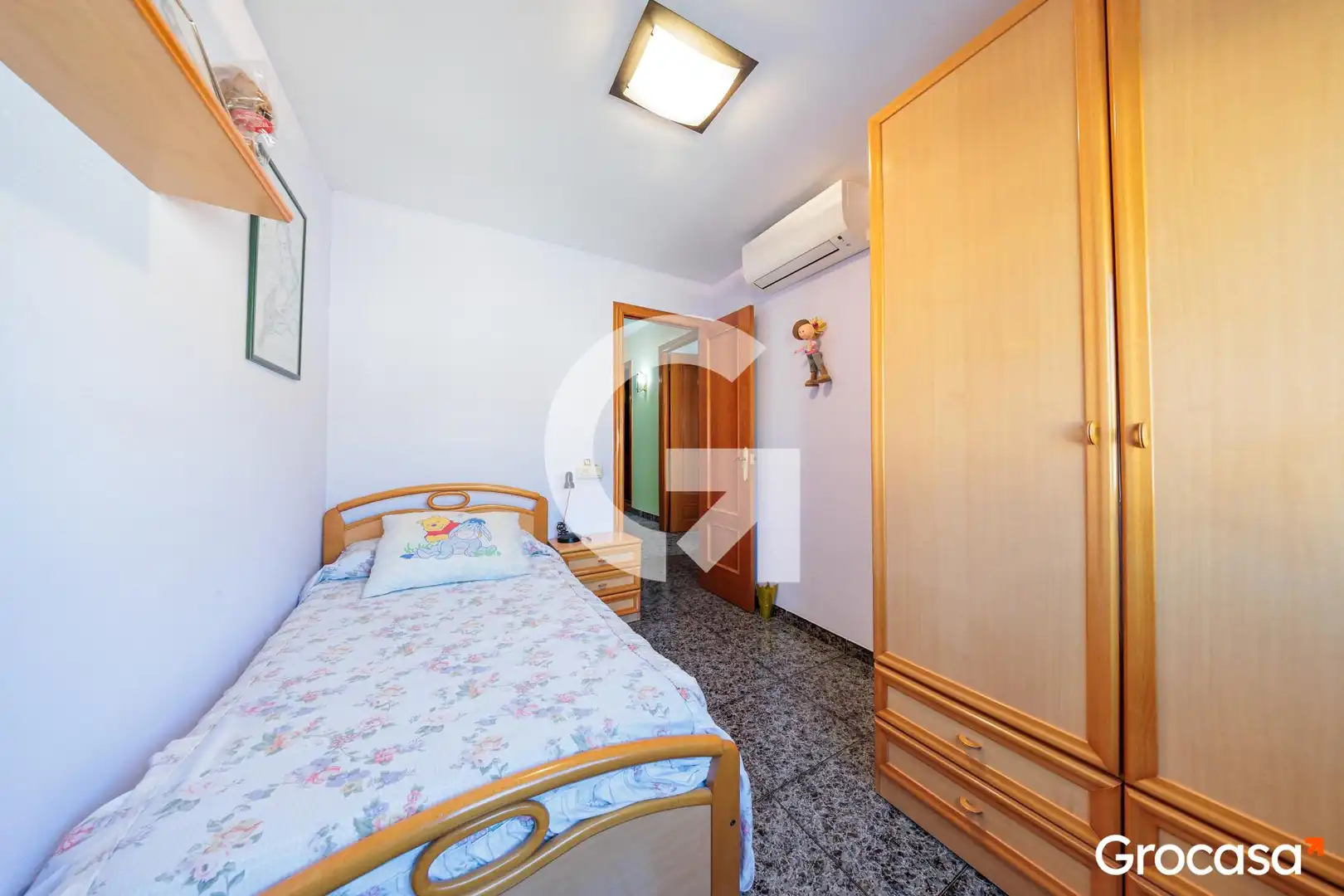 Bedroom of Houses for sale in Terrassa  with Air Conditioner, Heating and Terrace