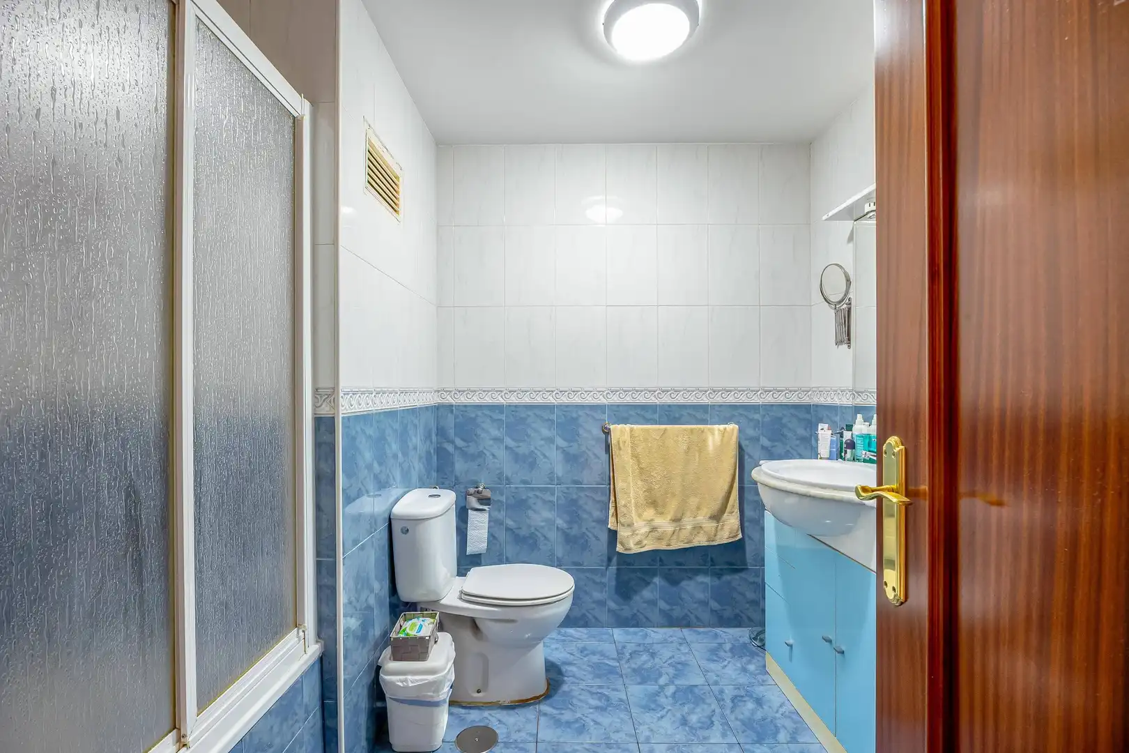 Bathroom of Flat for sale in Centro