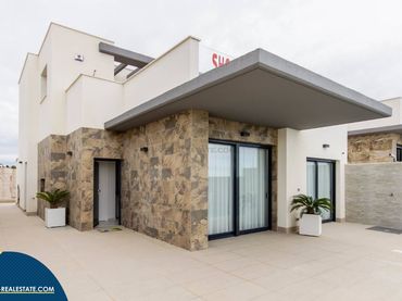 Villa mit Pool zum Verkauf in San Miguel de Salinas